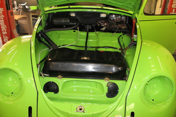 IMG_6298.JPG (4.04 MiB) 31814 mal betrachtet Tank, Schlösser, Elektrik