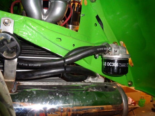 DSC02157 (Small).JPG (102.48 KiB) 31747 mal betrachtet Ölfilter im Radhaus