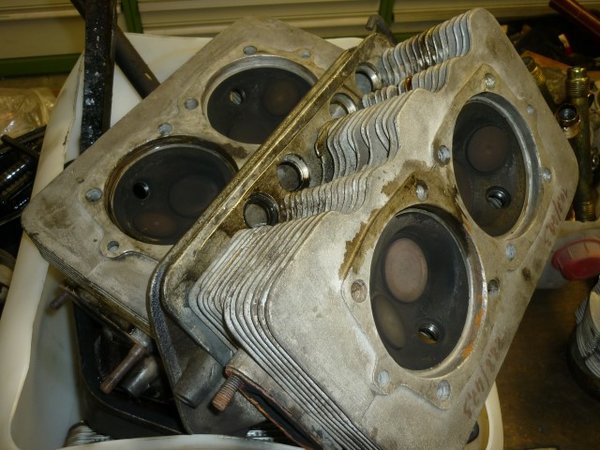 P1210230 (Small).JPG (109.35 KiB) 12704 mal betrachtet Die Köpfe haben auch abgeblasen