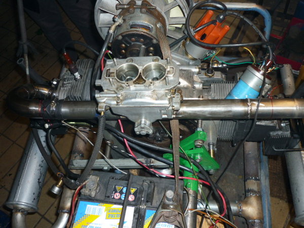 P1080919.JPG (159.23 KiB) 38281 mal betrachtet Alles noch sehr provisorisch, aber für den ersten Probelauf reicht es