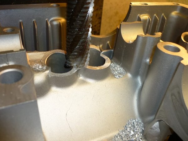 P1110419 (Small) (2).JPG (87.38 KiB) 16933 mal betrachtet Langer Schruppfräser