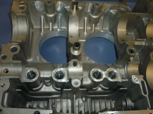 P1110444 (Small).JPG (80.54 KiB) 16585 mal betrachtet Fertig bearbeitetes Gehäuse