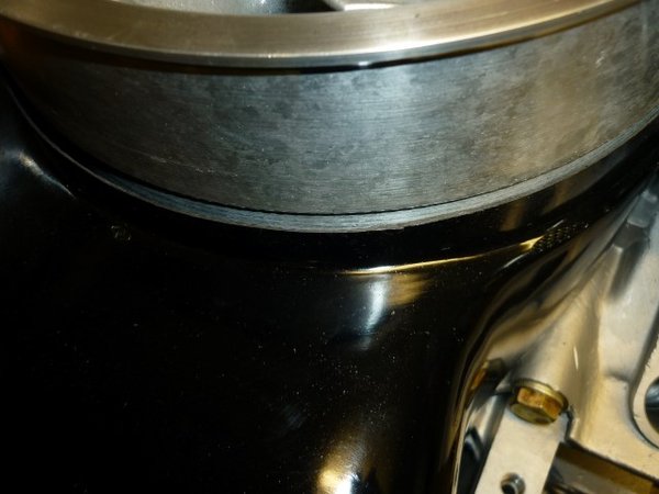 P1110585 (Small).JPG (71.51 KiB) 17722 mal betrachtet Gebläsedetail Getriebeseite