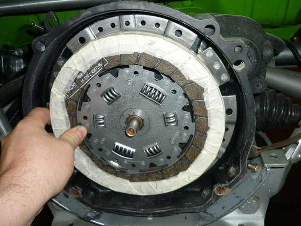 P1110627 (Small).JPG (104.5 KiB) 16914 mal betrachtet Behelfsmarker in der Glocke